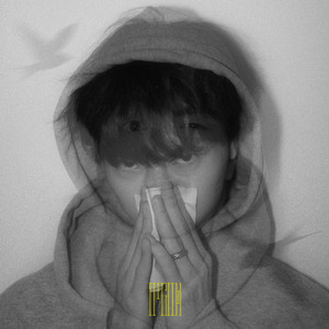 美女100%露出大胸奶头
