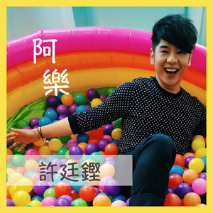 美女100%露出大胸奶头
